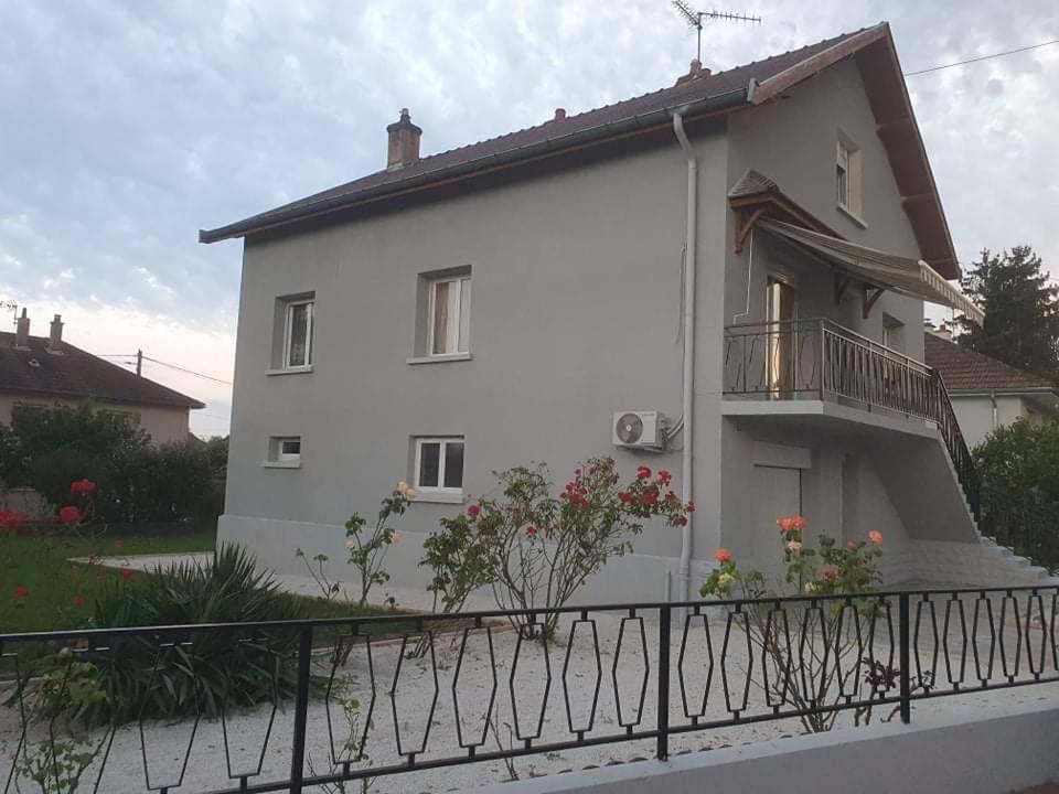 Apartamento Famille House 101 Chalon-sur-Saône Exterior foto